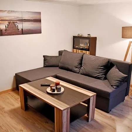 Ferienhaus mit Terrasse im Grünen Apartment *